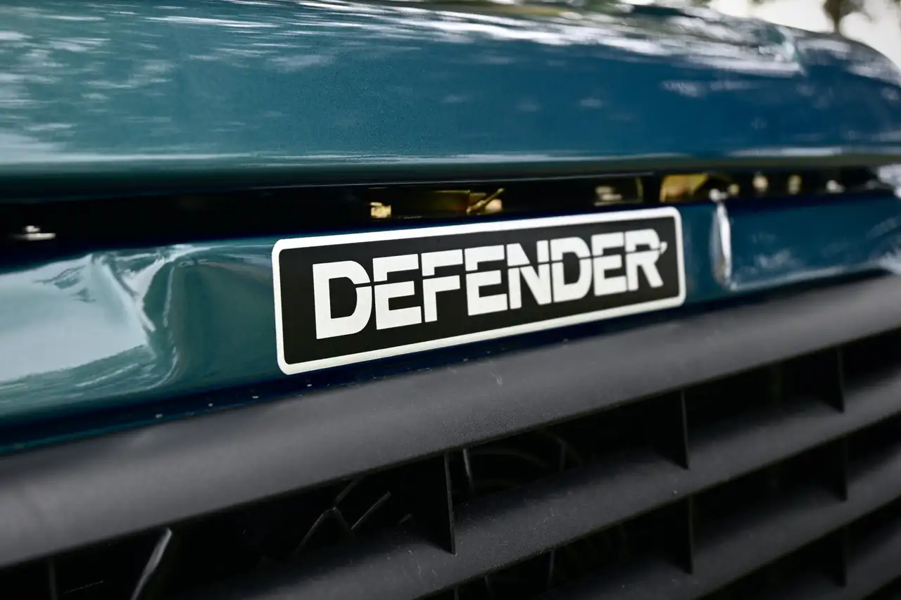 Land Rover Defender 3.9 90 50th Anniversary NL001, foto 11