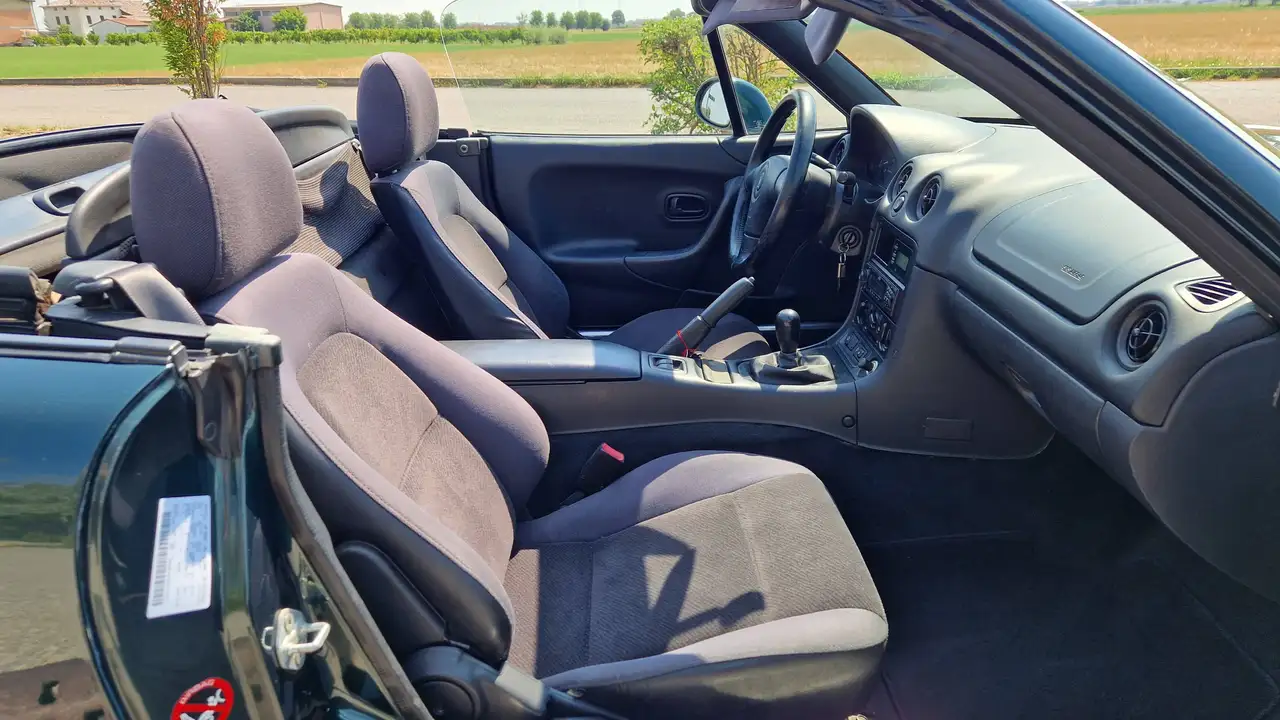 Mazda MX-5 1.8i 16v Torsen, foto 10