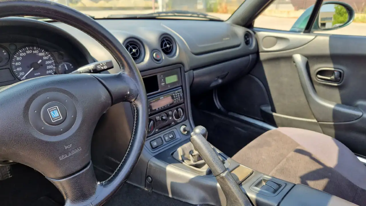 Mazda MX-5 1.8i 16v Torsen, foto 9