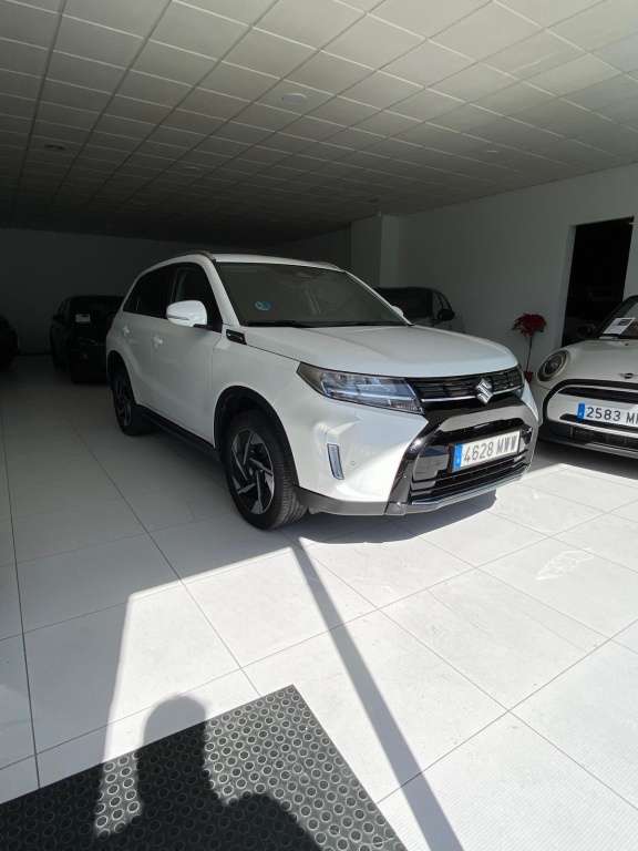 Suzuki Vitara 1.5L Strong Hybrid S3 4WD 6AGS - foto 1