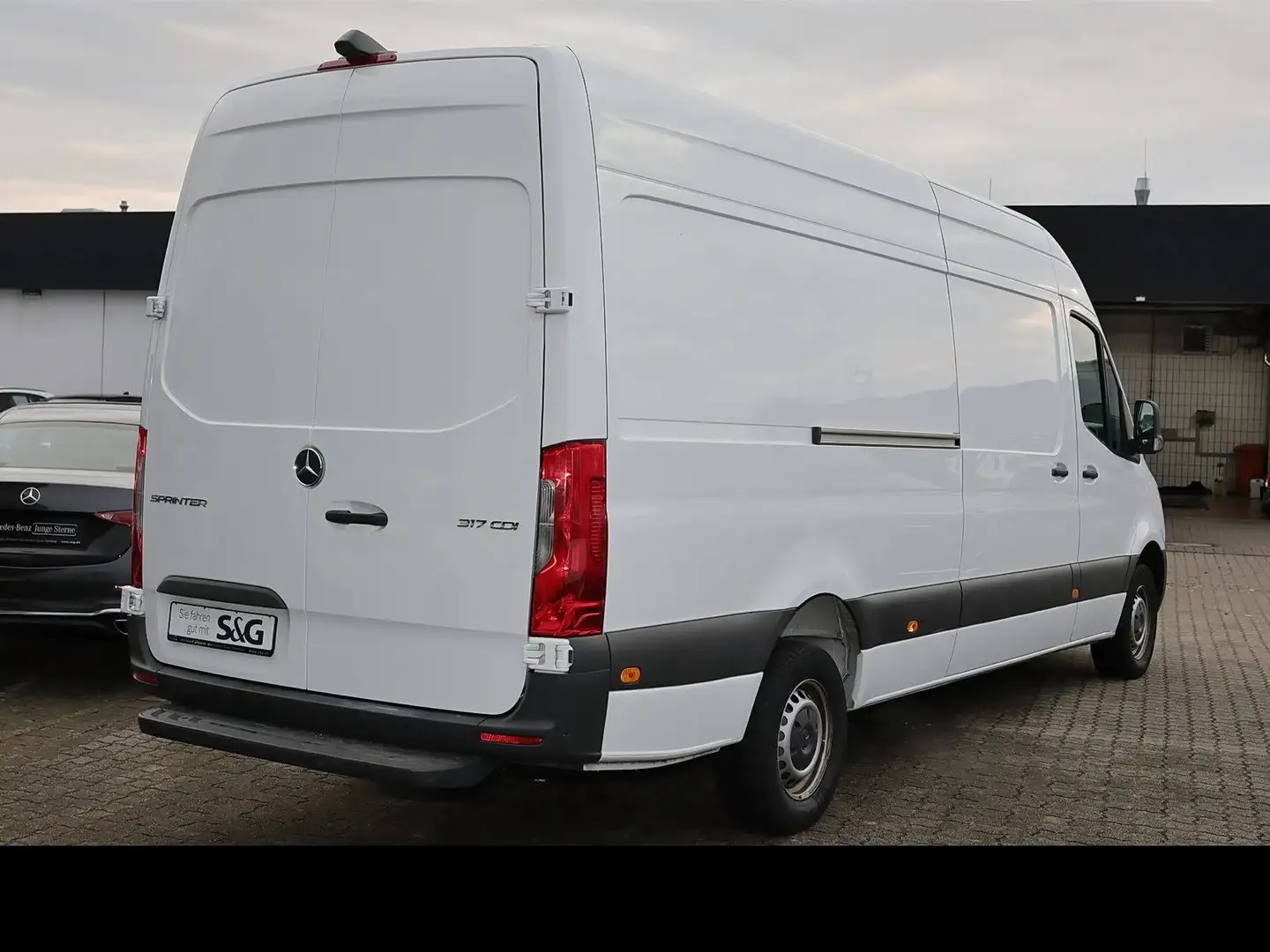 Mercedes-Benz Sprinter 317 CDI Hochdach Lang 9G-Tr. LED MBUX Blanc - 2