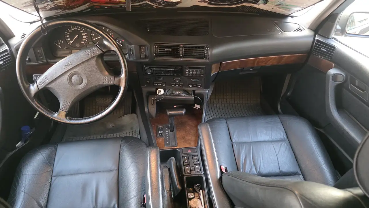 BMW 530i auto, foto 5