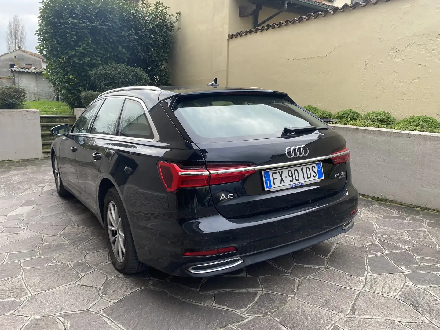 Audi A6 Avant 45 3.0 tdi mhev Business Plus quattro tiptro Nero - 1