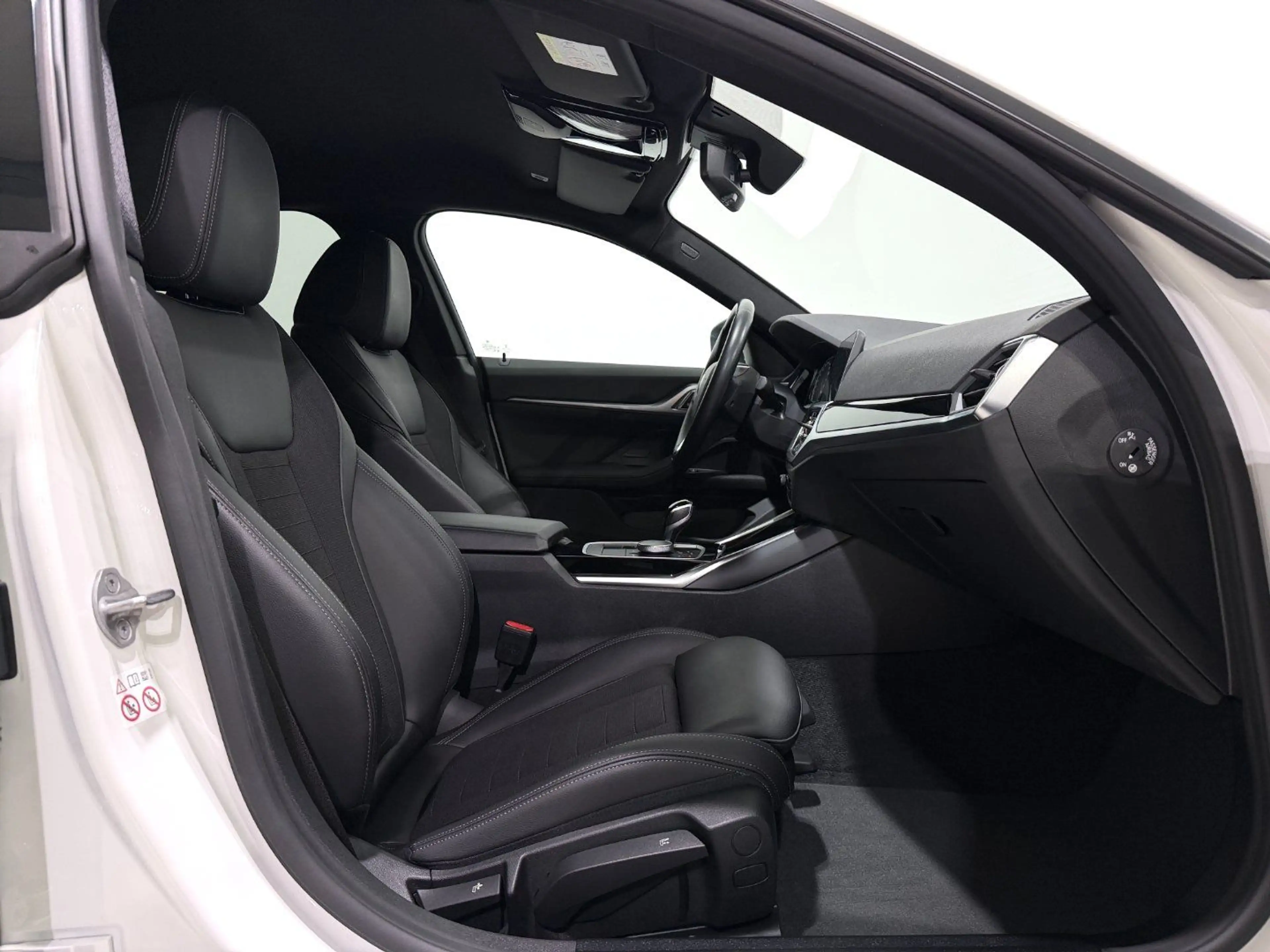 BMW 420 D Gran Coupe/Navi/AHK/Kamera/LED — photo 16