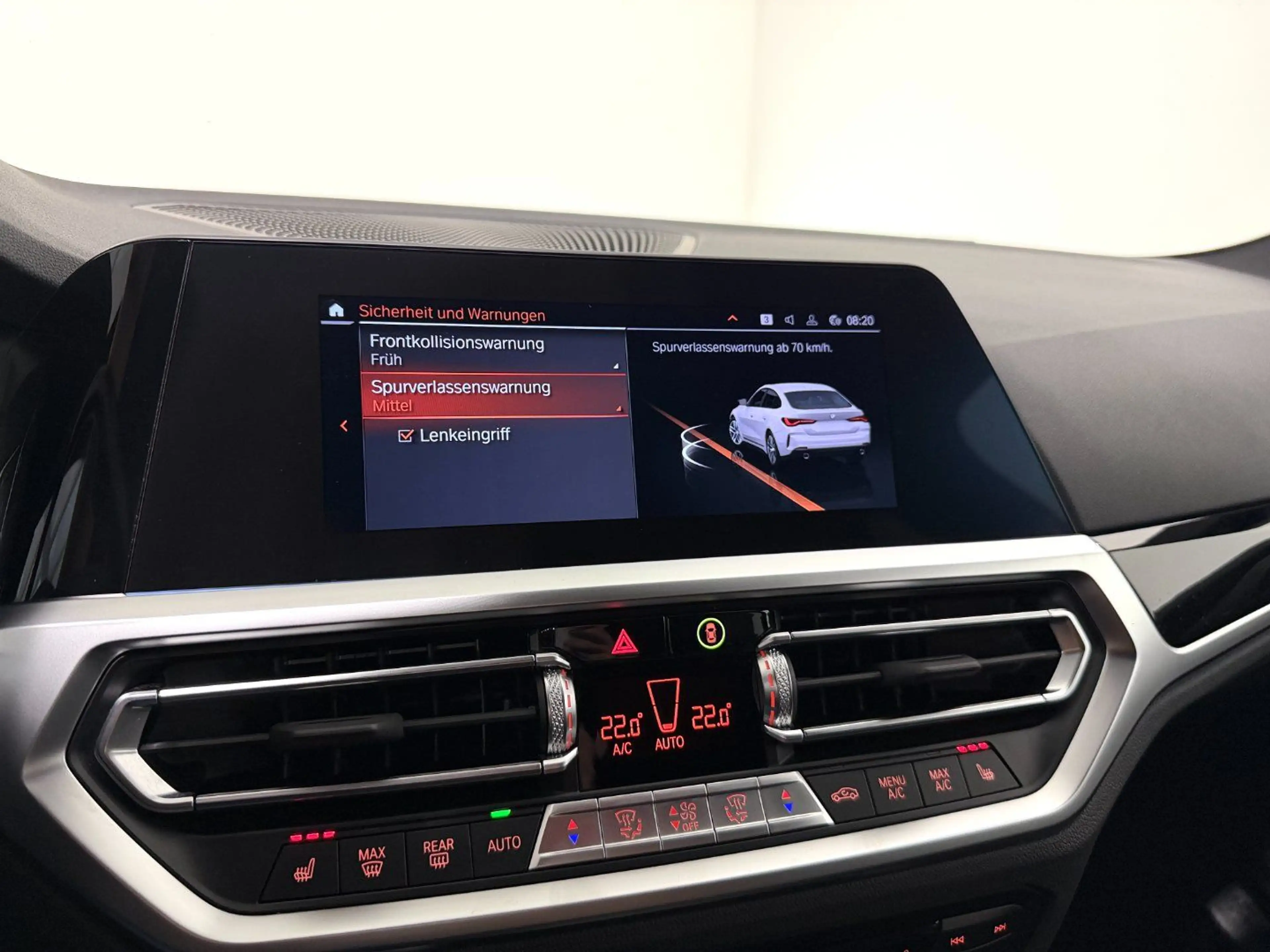 BMW 420 D Gran Coupe/Navi/AHK/Kamera/LED — photo 14