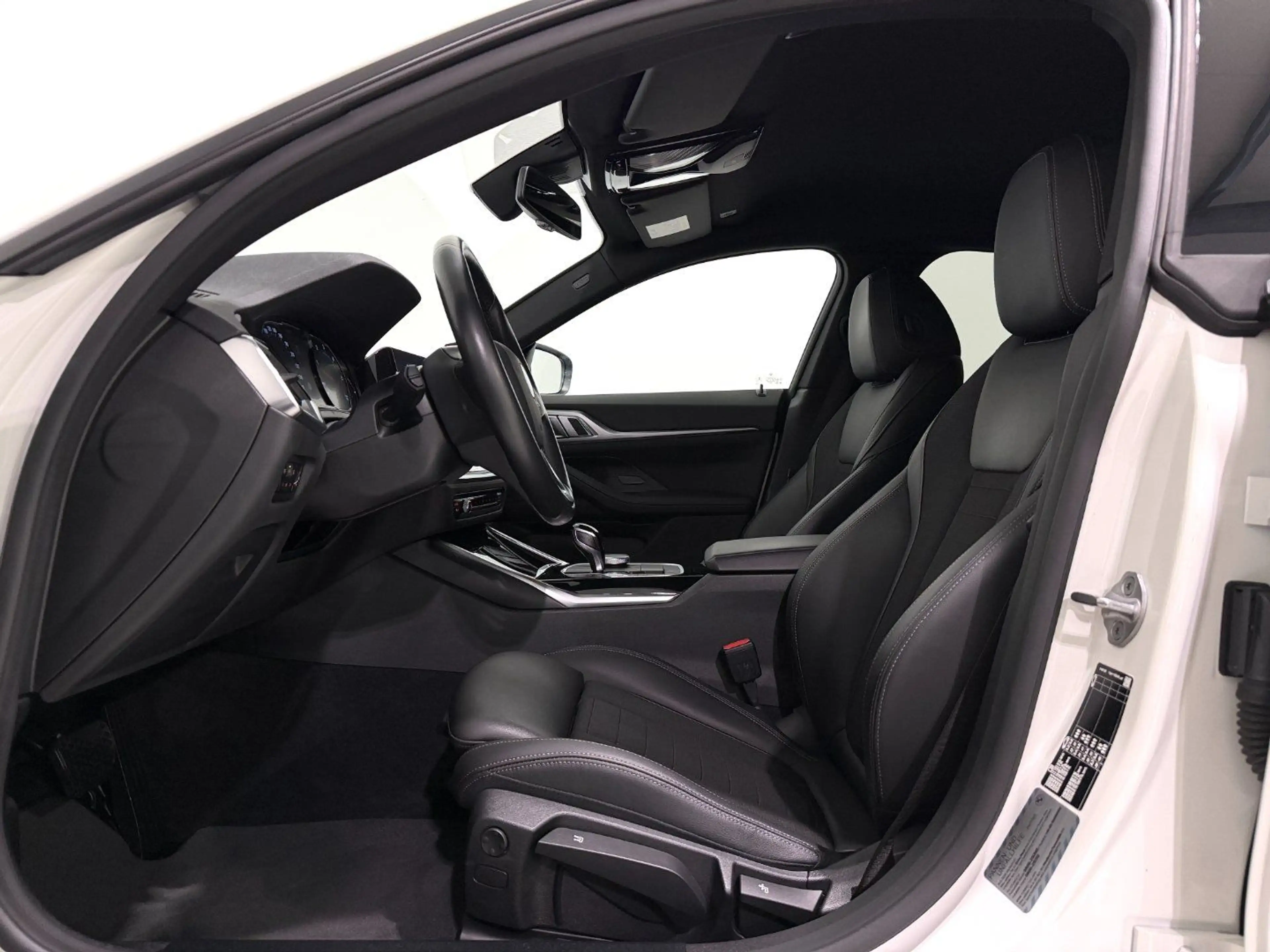 BMW 420 D Gran Coupe/Navi/AHK/Kamera/LED — photo 9