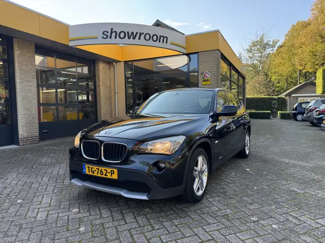 BMW X1 sDrive18i Airco Navi