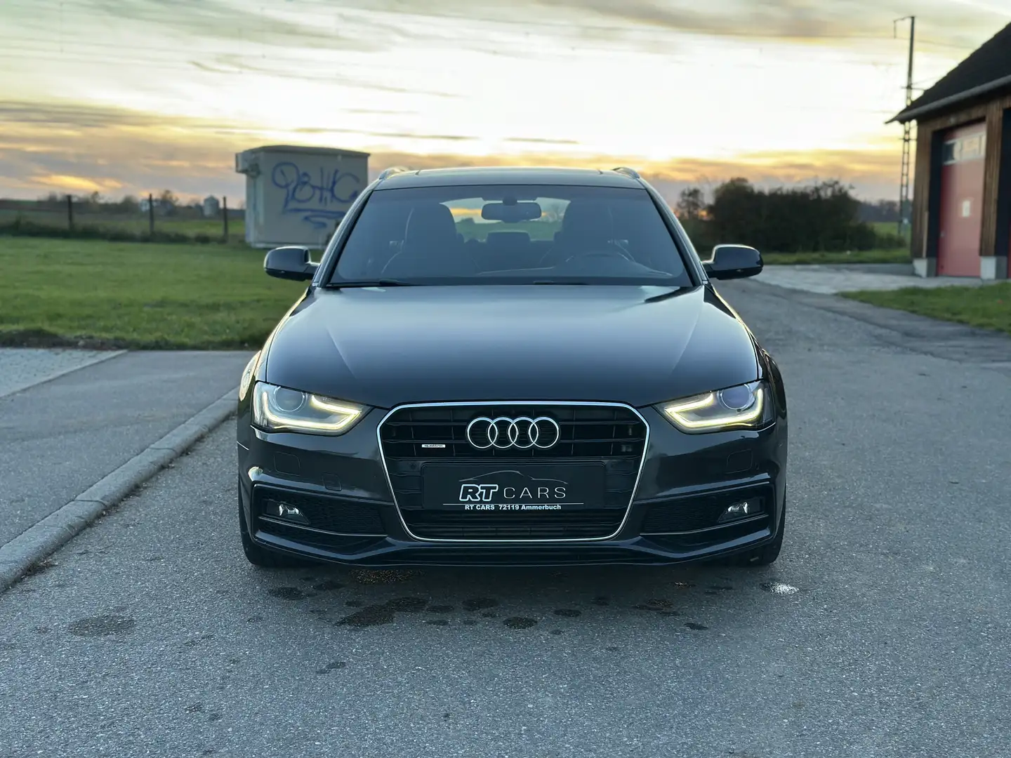Audi A4 2.0 TDI| S-Tronic |S-Line Plus | Quattro |Panorama Grau - 2