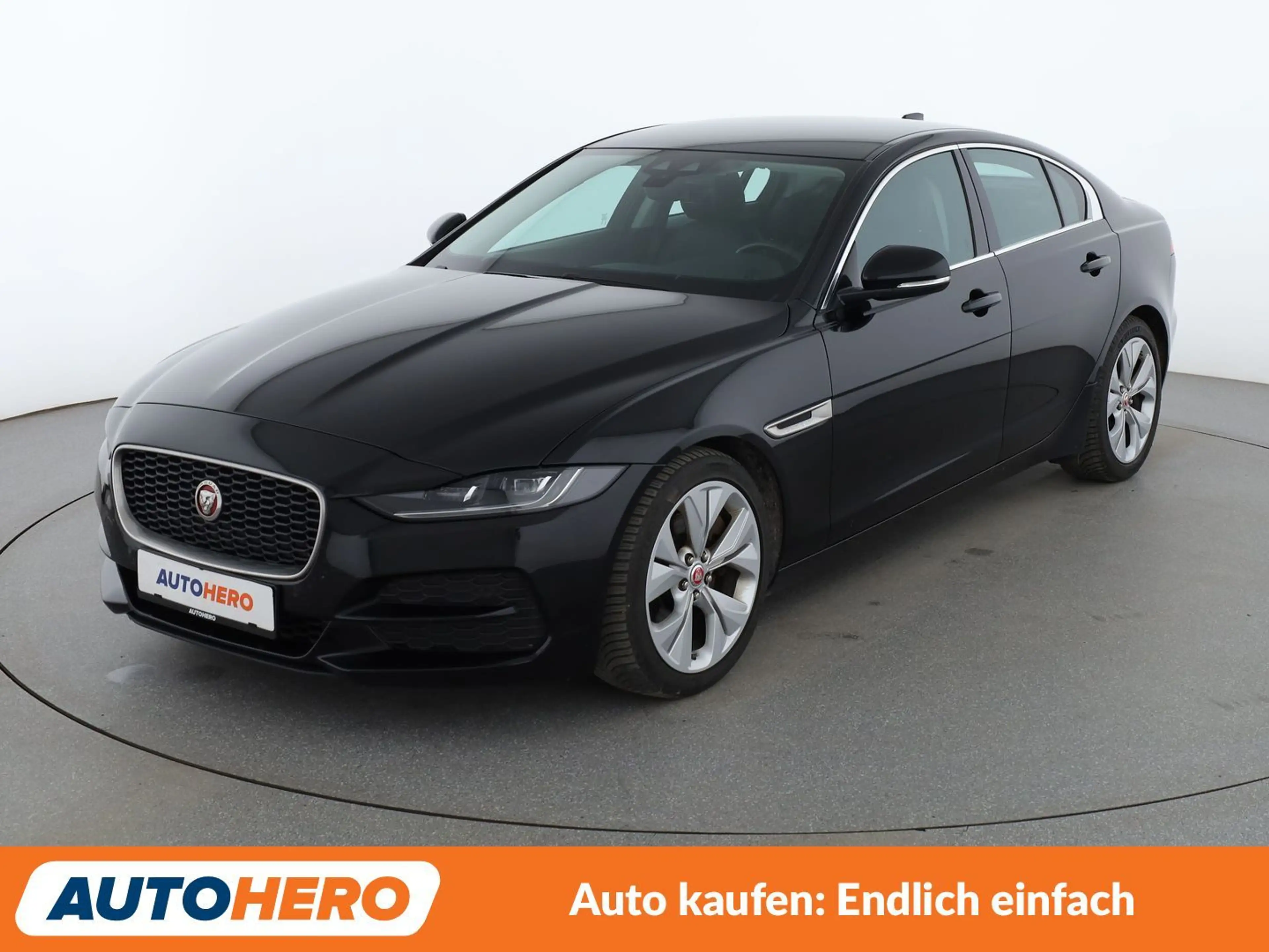 Jaguar XE 25t S Aut.*NAV*LED*TEMP*CAM*PDC*ALU*KLIMA*LWS*