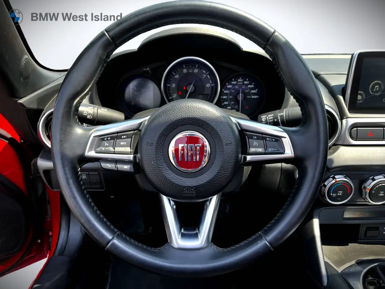 Fiat 124 Spider снимка Fiat 124 Spider