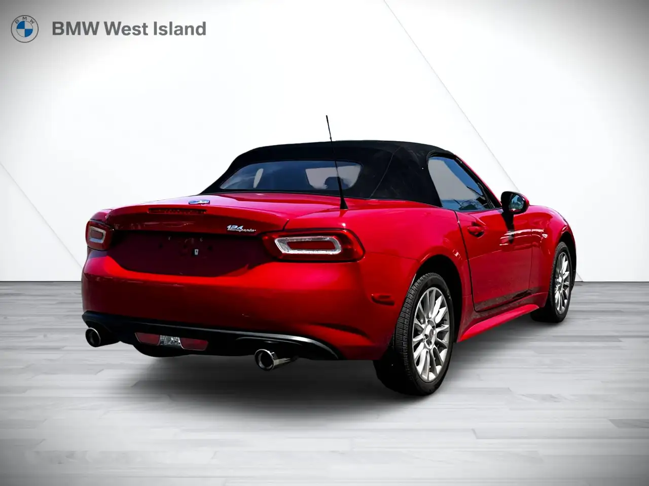 Fiat 124 Spider снимка Fiat 124 Spider