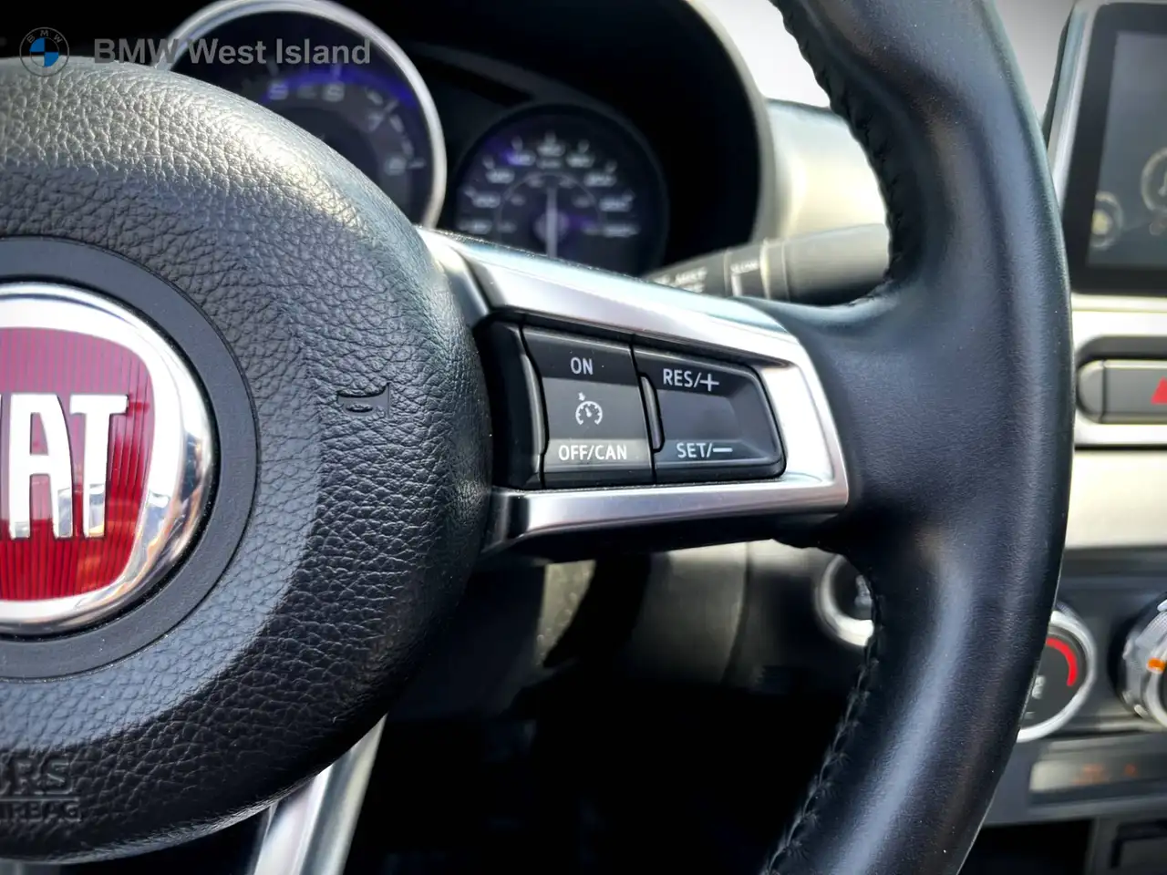 Fiat 124 Spider снимка Fiat 124 Spider