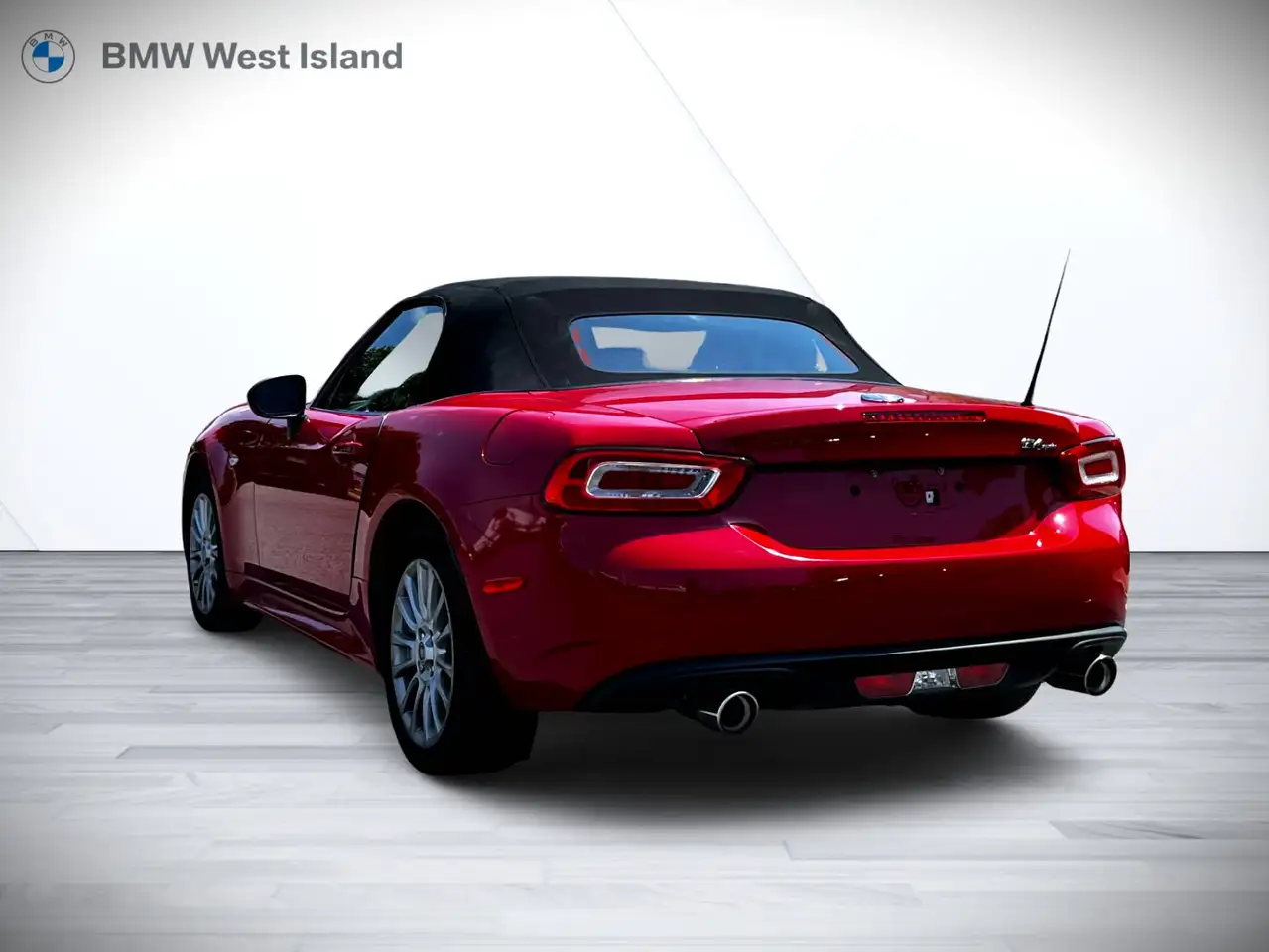 Fiat 124 Spider снимка Fiat 124 Spider