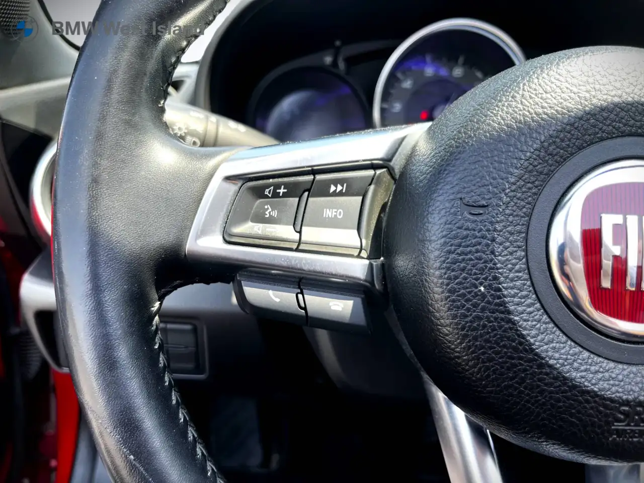 Fiat 124 Spider снимка Fiat 124 Spider
