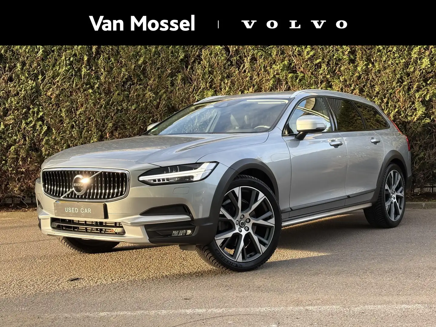 Volvo V90 Cross Country T5 90th Anniversary Edition Camera | Trekhaak | Le Gris - 1