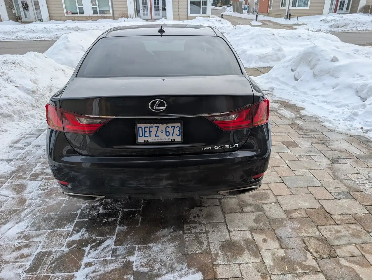 Lexus GS снимка Lexus GS