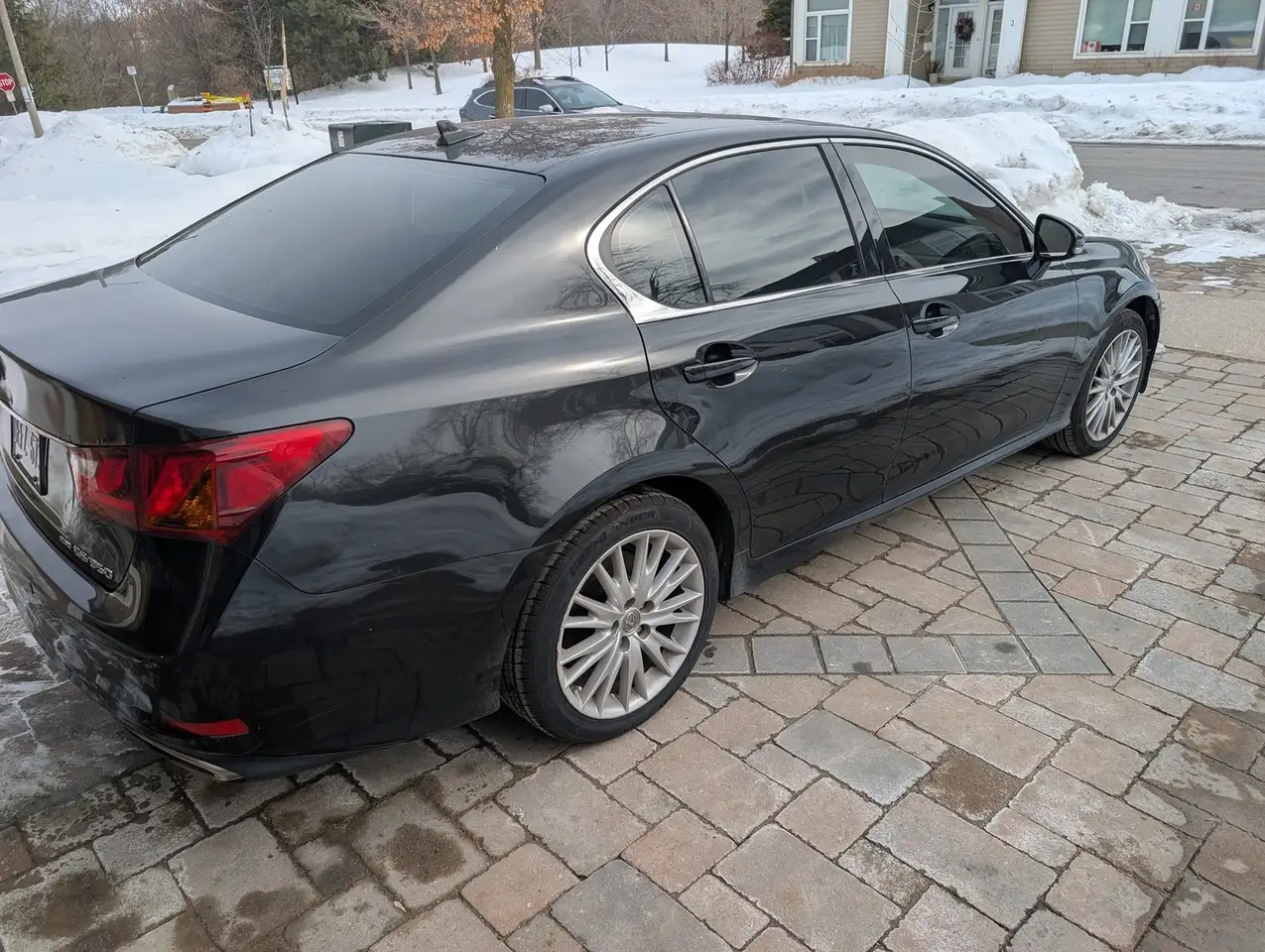 Lexus GS снимка Lexus GS