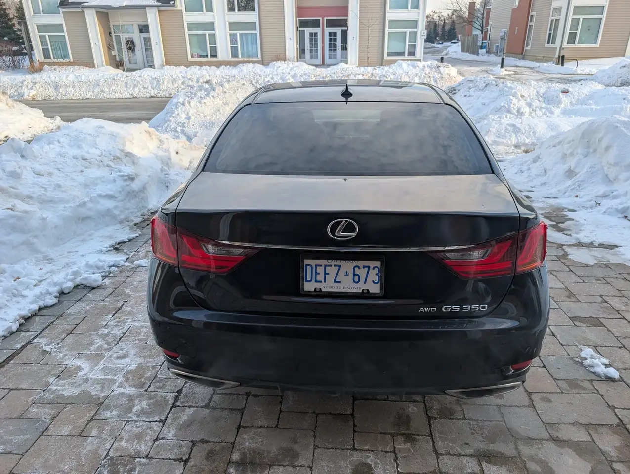 Lexus GS снимка Lexus GS