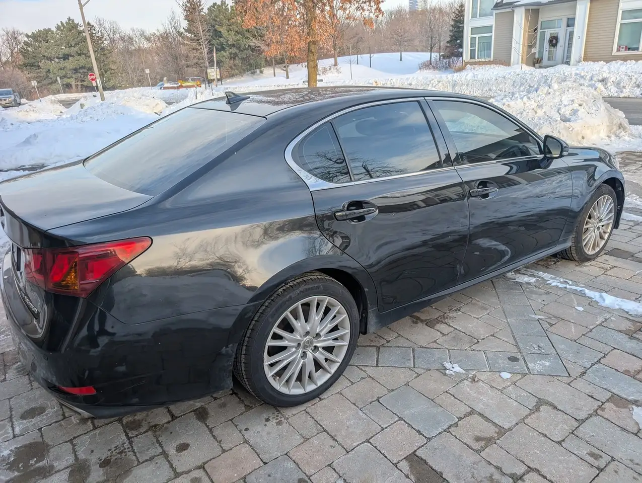 Lexus GS снимка Lexus GS