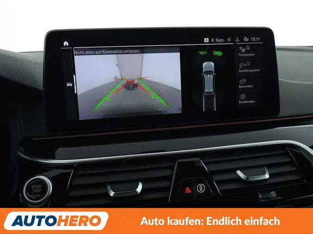 BMW 5 Series view 24