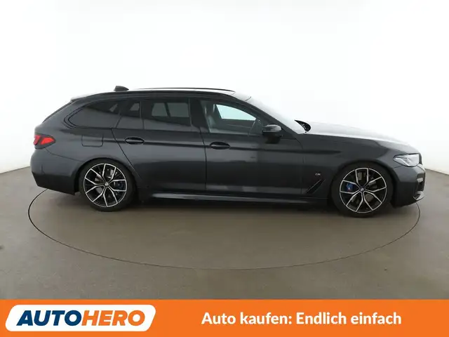 BMW 5 Series view 7