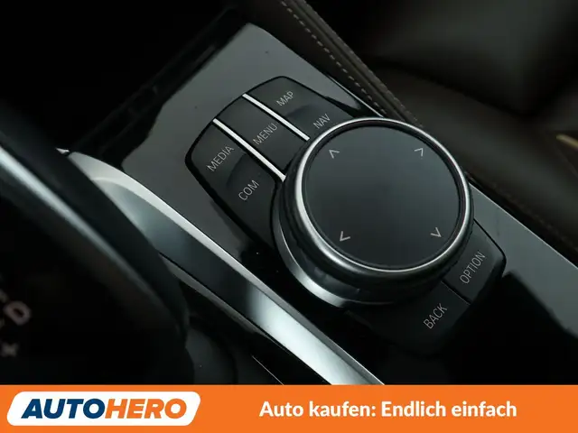 BMW 5 Series view 28