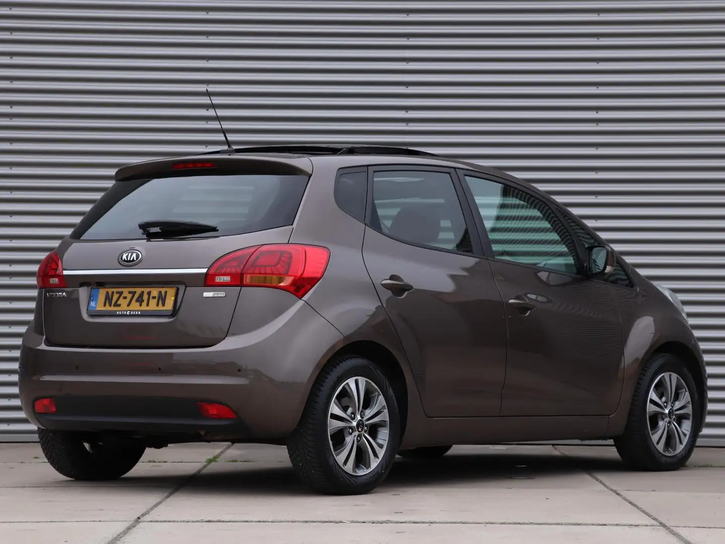 Kia Venga 1.4 CVVT Summer Edition *1e Eigenaar*Panodak*Navig Bruin - 2