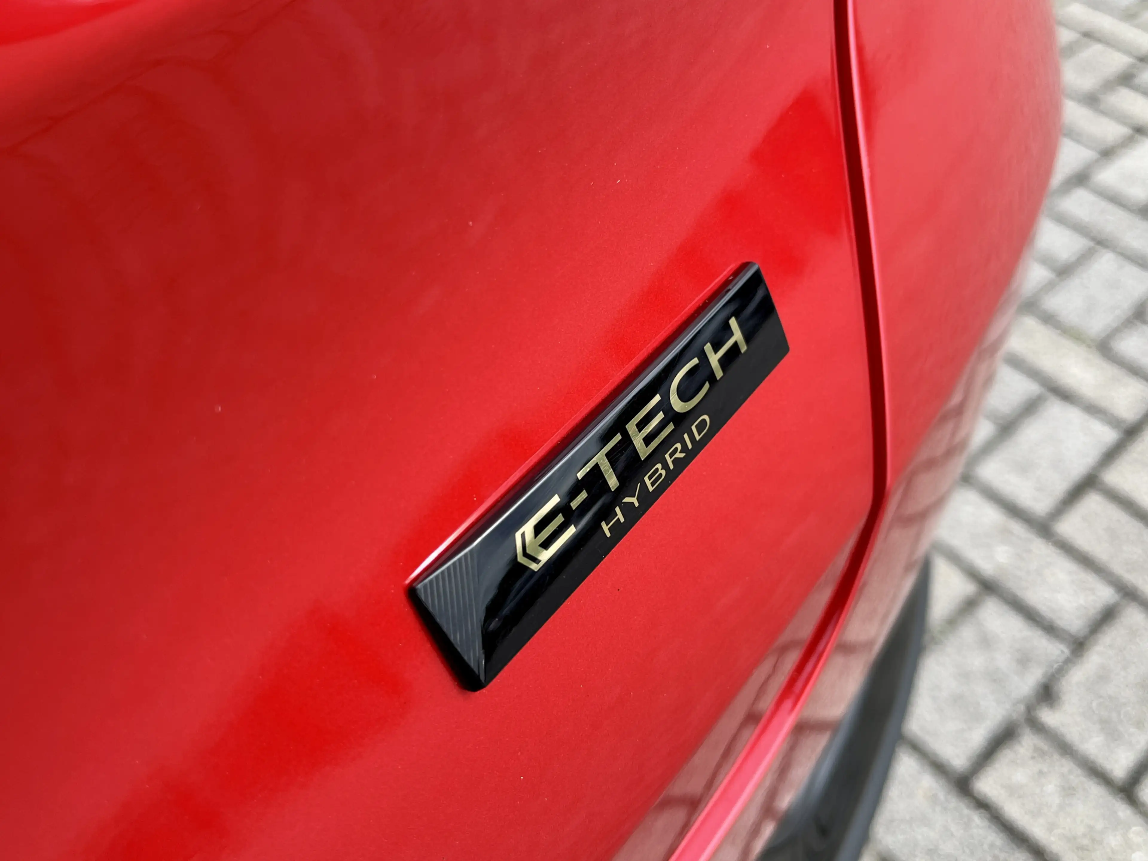 Renault Captur 1.8 E-Tech Full Hybrid 160 Techno | Pack Winter | — photo 39