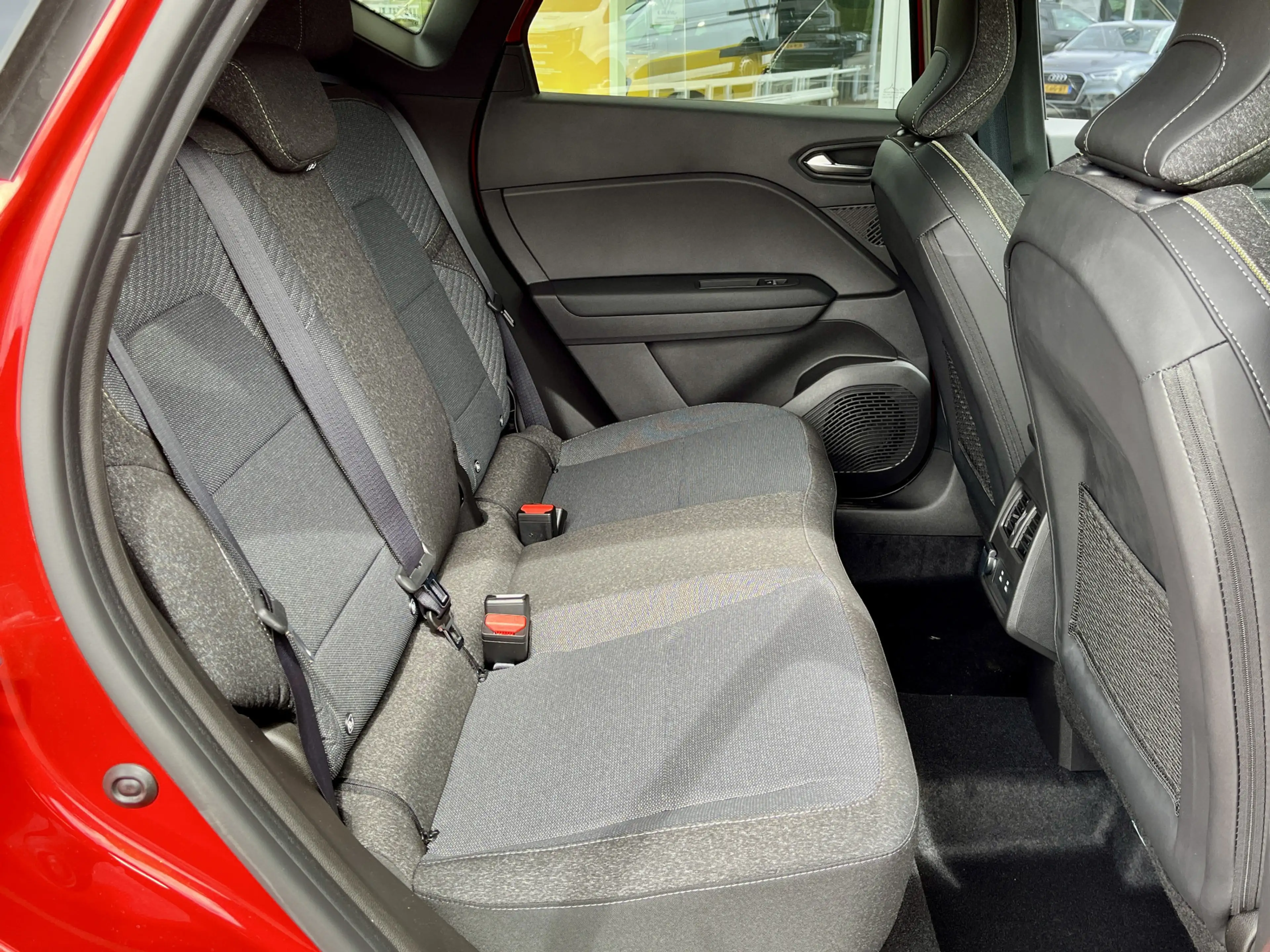 Renault Captur 1.8 E-Tech Full Hybrid 160 Techno | Pack Winter | — photo 10