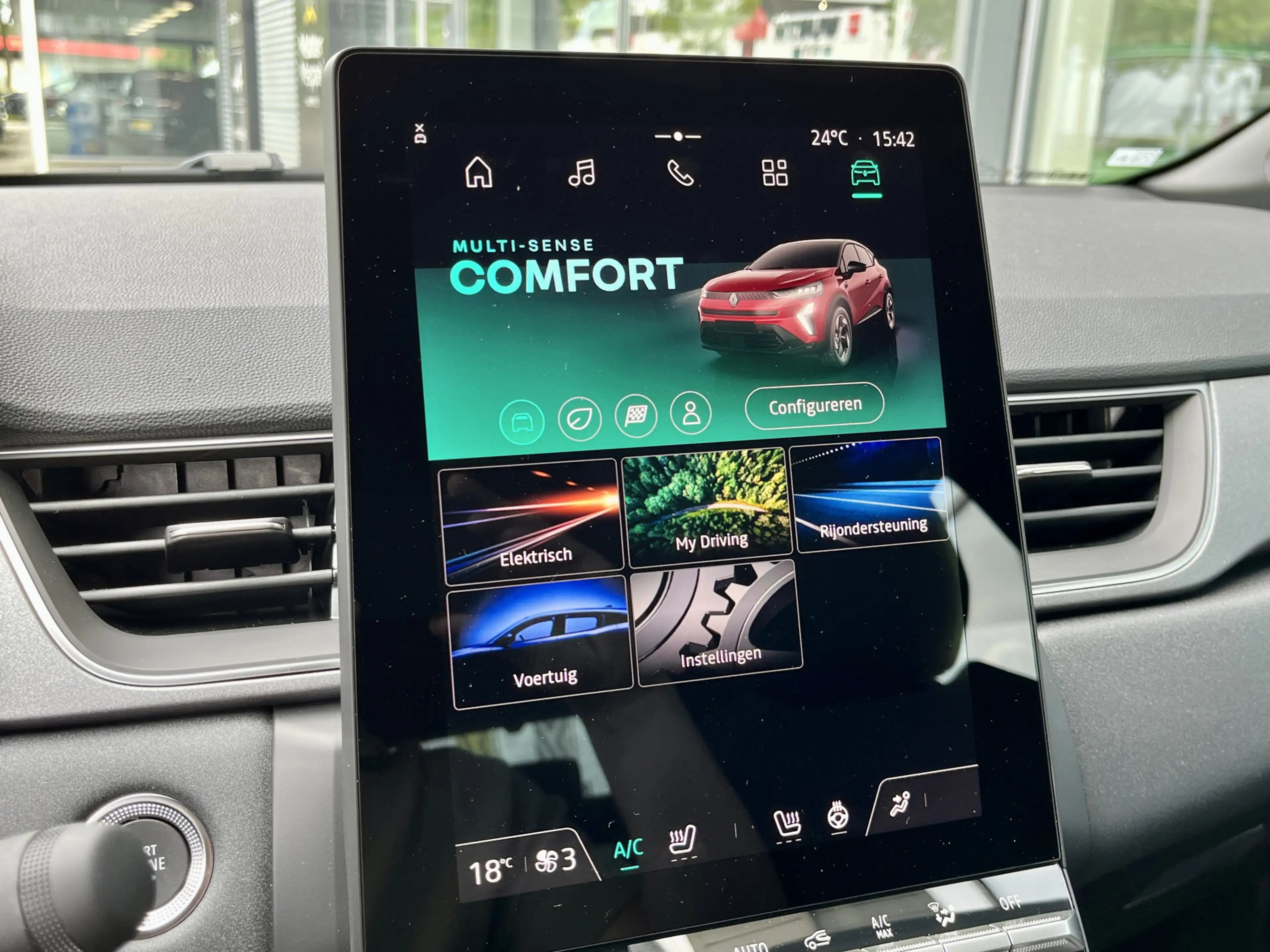 Renault Captur 1.8 E-Tech Full Hybrid 160 Techno | Pack Winter | — photo 35