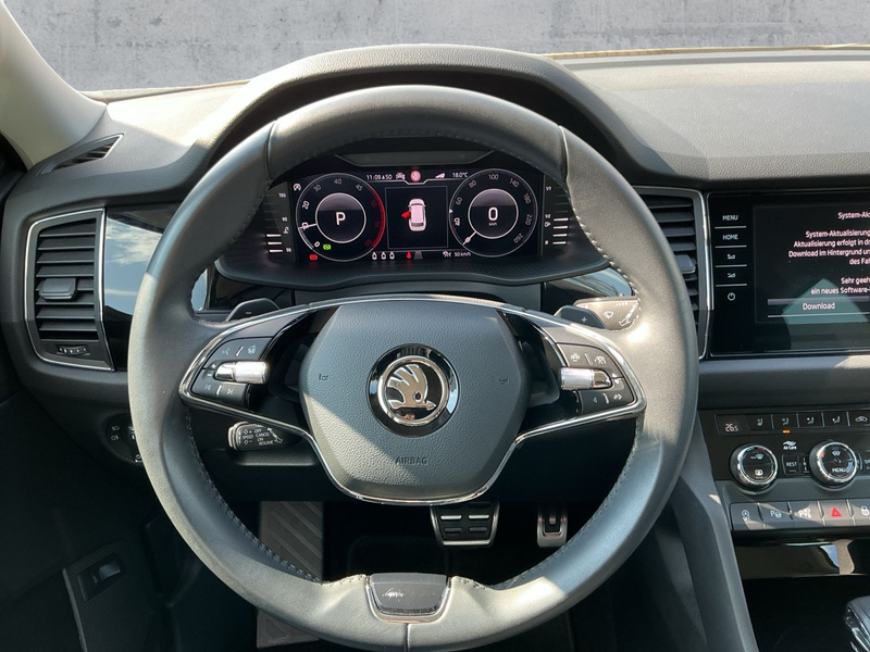 Skoda Kodiaq 2.0 TDI DSG 4x4 L&K LED+NAVI+SHZ+AHK+360° — photo 10