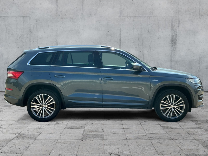 Skoda Kodiaq 2.0 TDI DSG 4x4 L&K LED+NAVI+SHZ+AHK+360° — photo 7