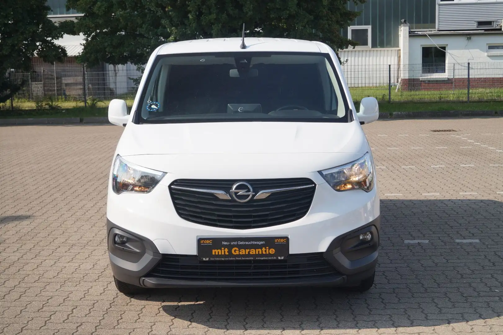 Opel Combo 1,5d Automatik Cargo INNOVATIO Rückf.kamer Bianco - 2