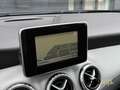 Mercedes-Benz GLA 200 Edition 1|69DKM|Xenon|Navi|Trekhaak|AUT|Goed onder Zwart - thumbnail 28