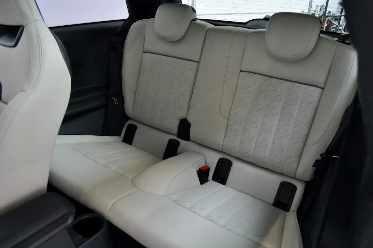 MINI Cooper Automaat New Model/Favoured/Pack M/, миниатюра 6