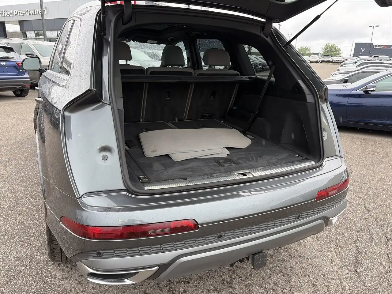 Audi Q7 снимка Audi Q7