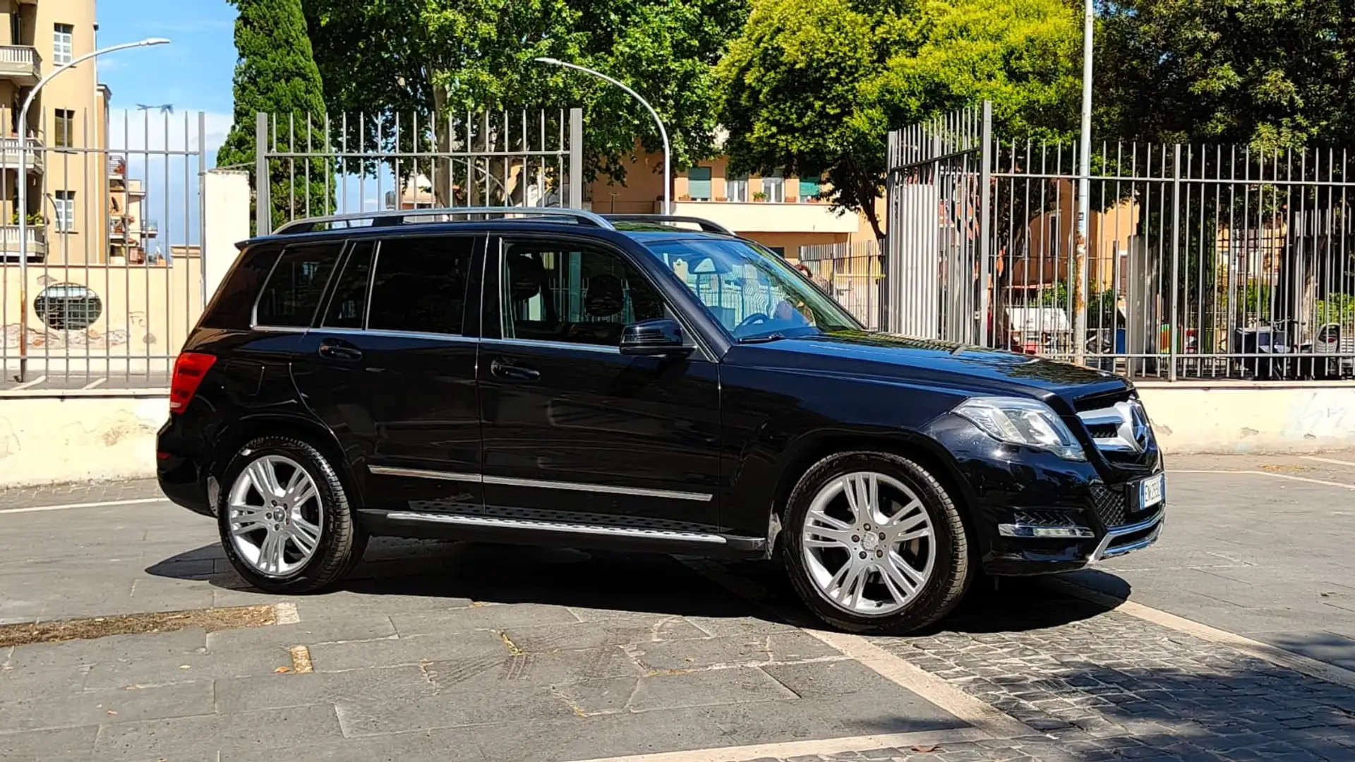 Mercedes-Benz GLK 220 GLK - X204 cdi (be) Premium 4matic auto my12 Black - 2
