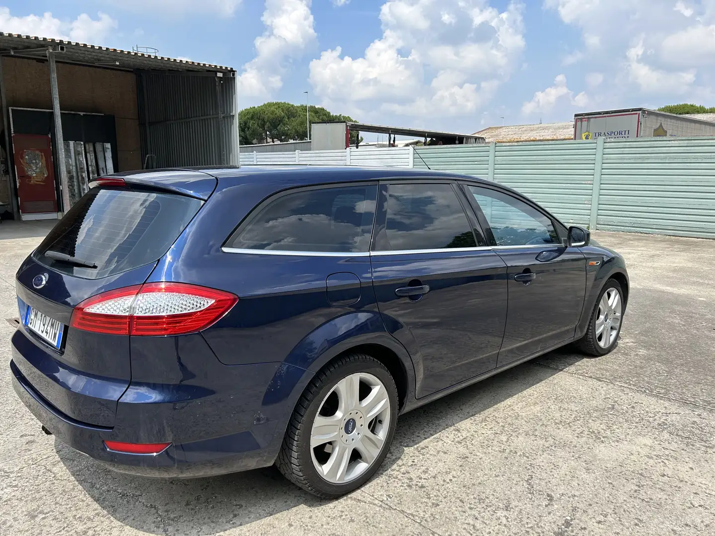 Ford Mondeo SW 2.0 tdci AUTOCARRO N1 - 1