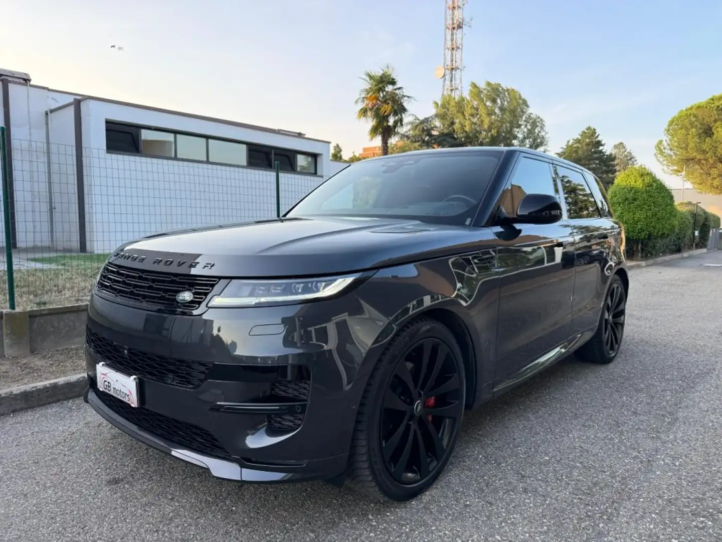 Land Rover Range Rover Sport 3.0D l6 300 CV Dynamic HSE BLACK PACK - TETTO PANO Gris - 2