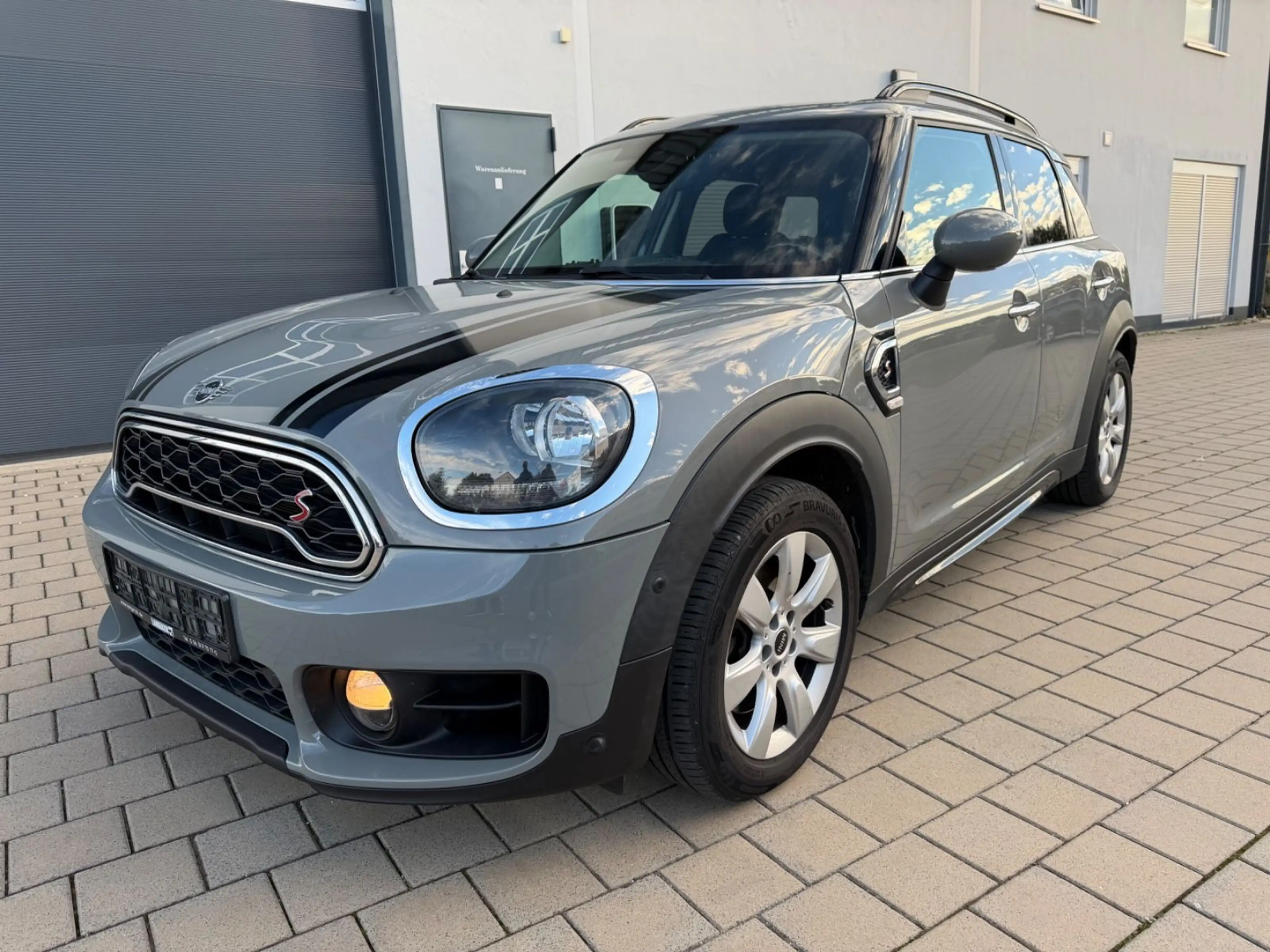 MINI Cooper S Countryman Cooper S — photo 2