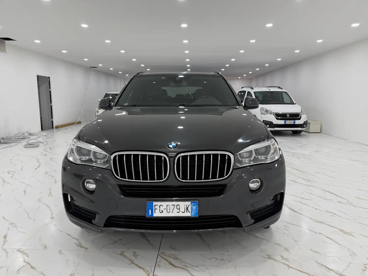 BMW X5 X5 xdrive25d Luxury 231cv auto Negro - 1
