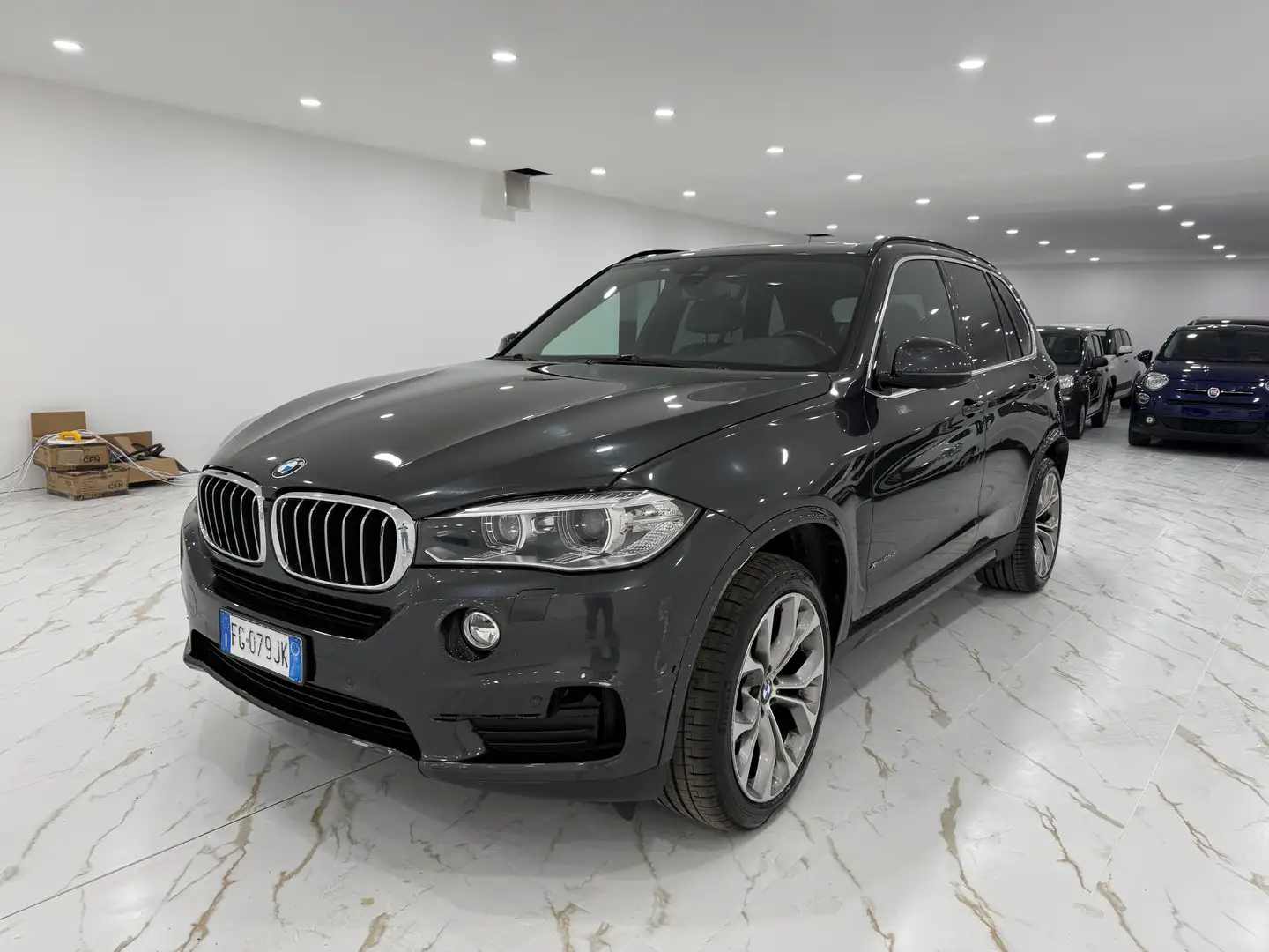 BMW X5 X5 xdrive25d Luxury 231cv auto Negro - 2