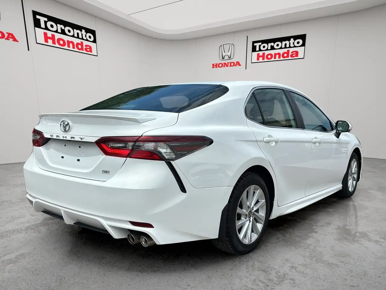 Toyota Camry photo Toyota Camry