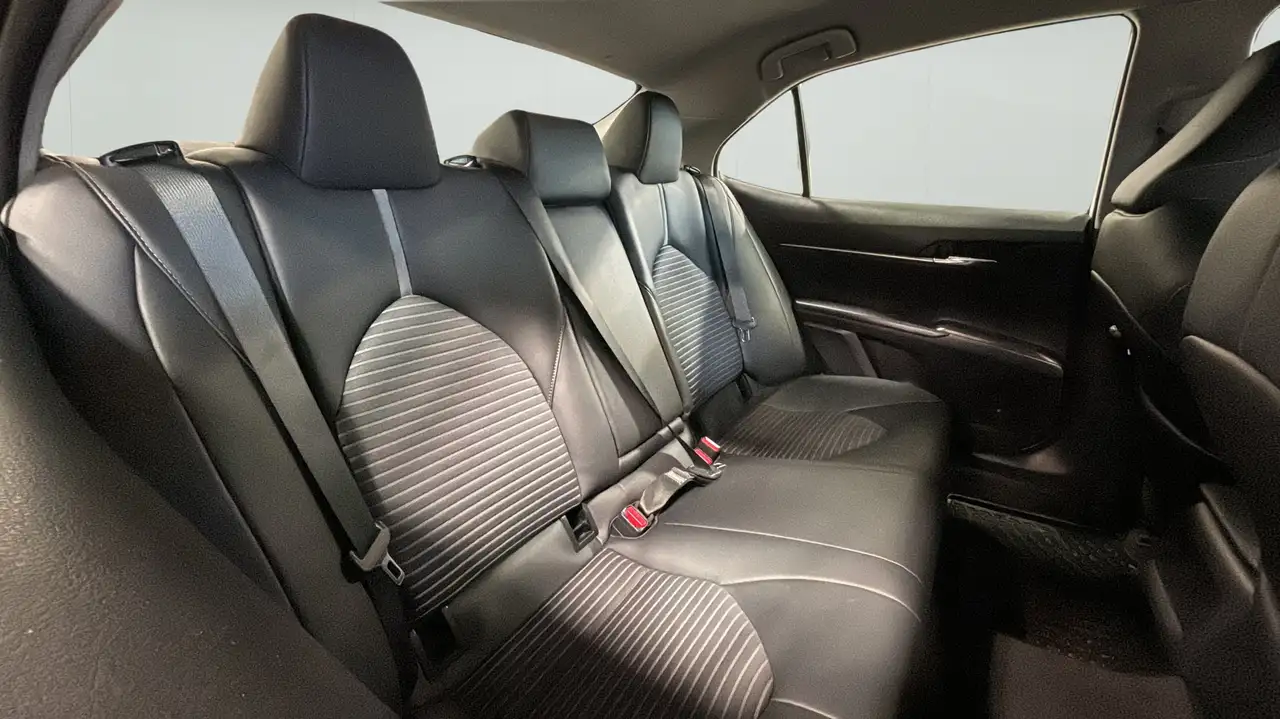 Toyota Camry photo Toyota Camry