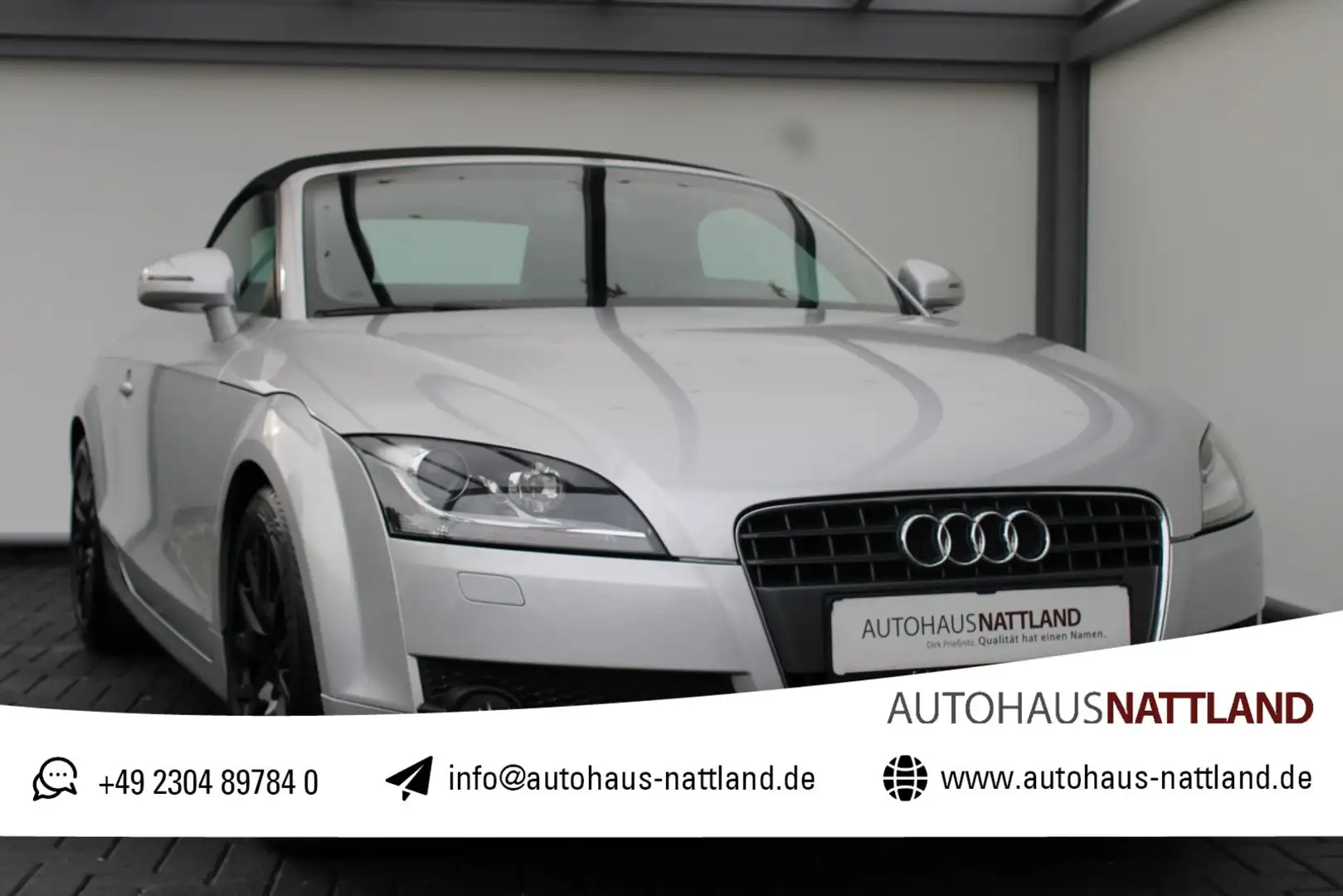 Audi TT 2.0 16V Autom. Leder Sitzh. Navi Silber - 1