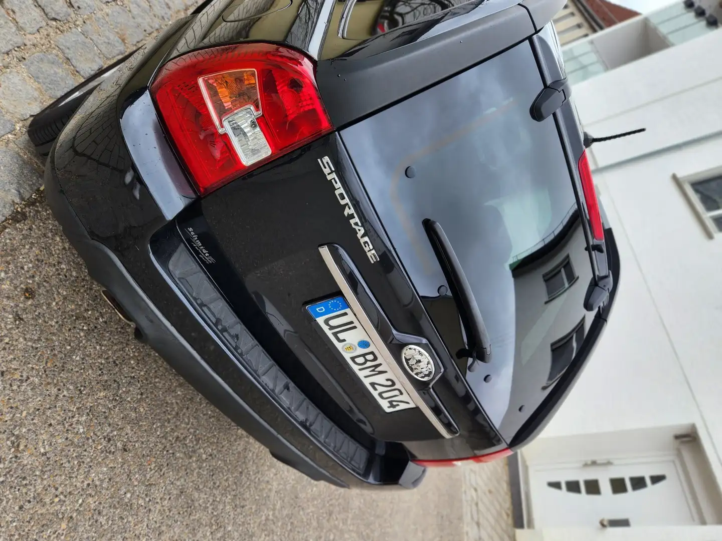 Kia Sportage 2.0 CRDi 2WD EX Чорний - 2