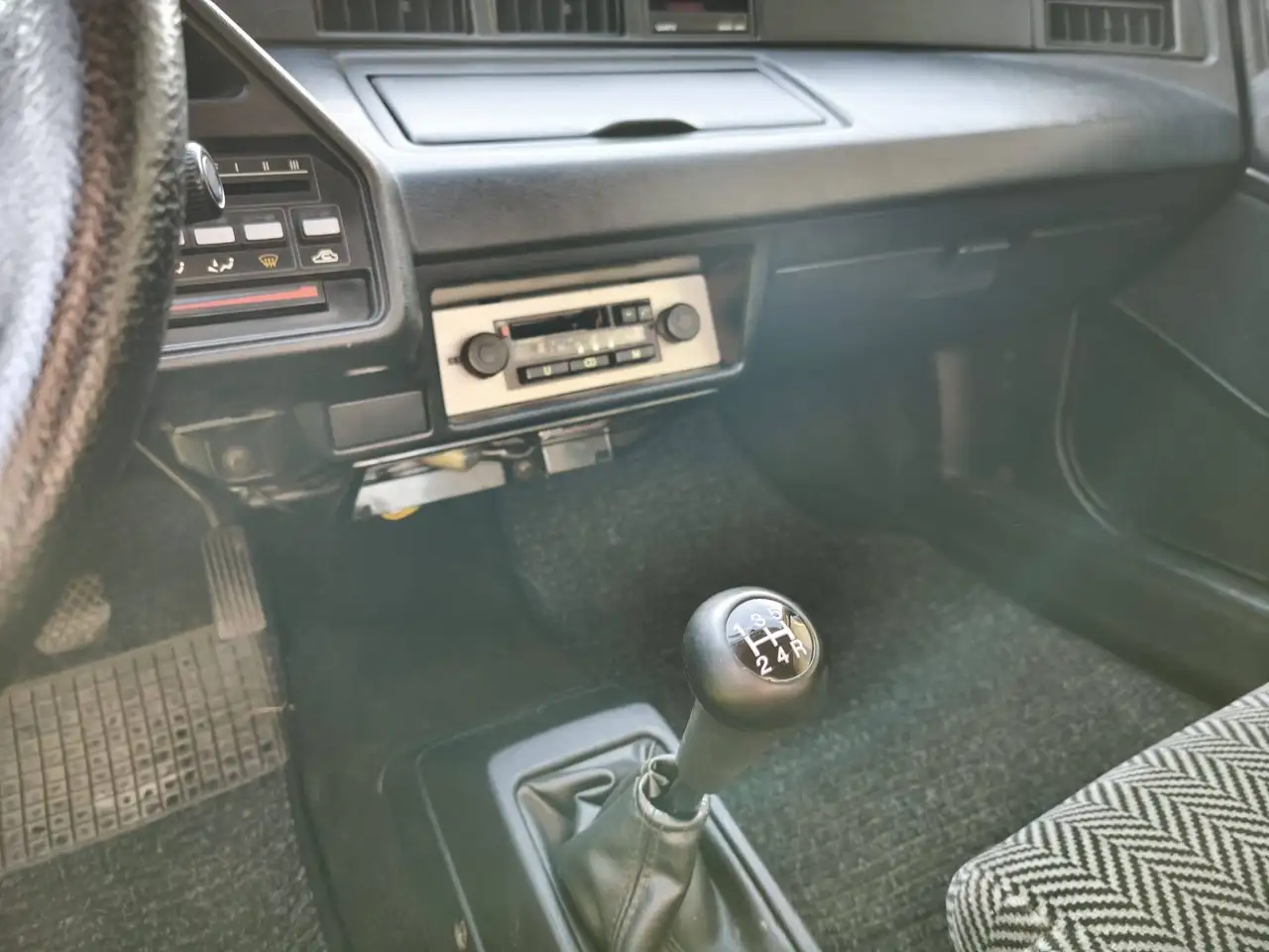 Honda CRX 1.5, foto 10