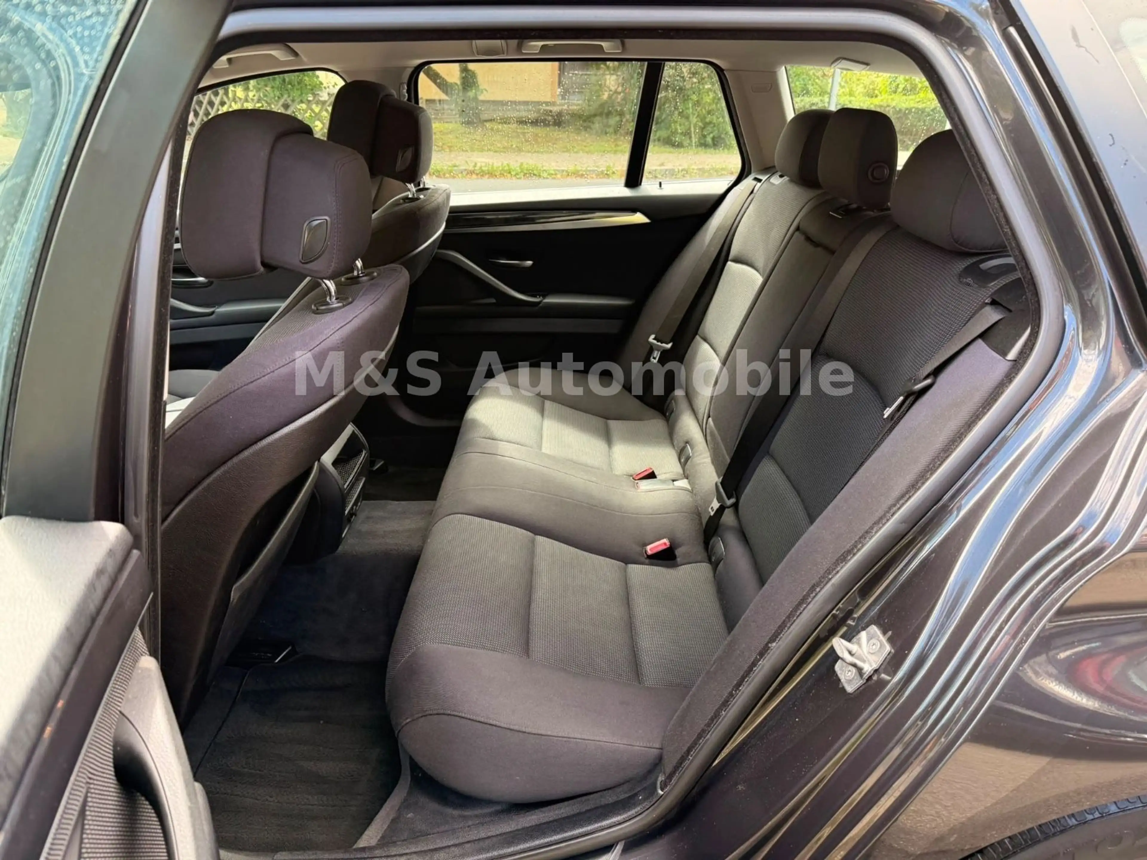 BMW 530 Touring 530 d  AUTOMATIK,NAVI,SHZ,PDC,TÜV — photo 11