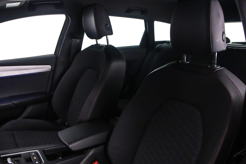SEAT Leon Sportstourer FR Business 1.5 TSI eHybrid 204pk DSG — photo 4
