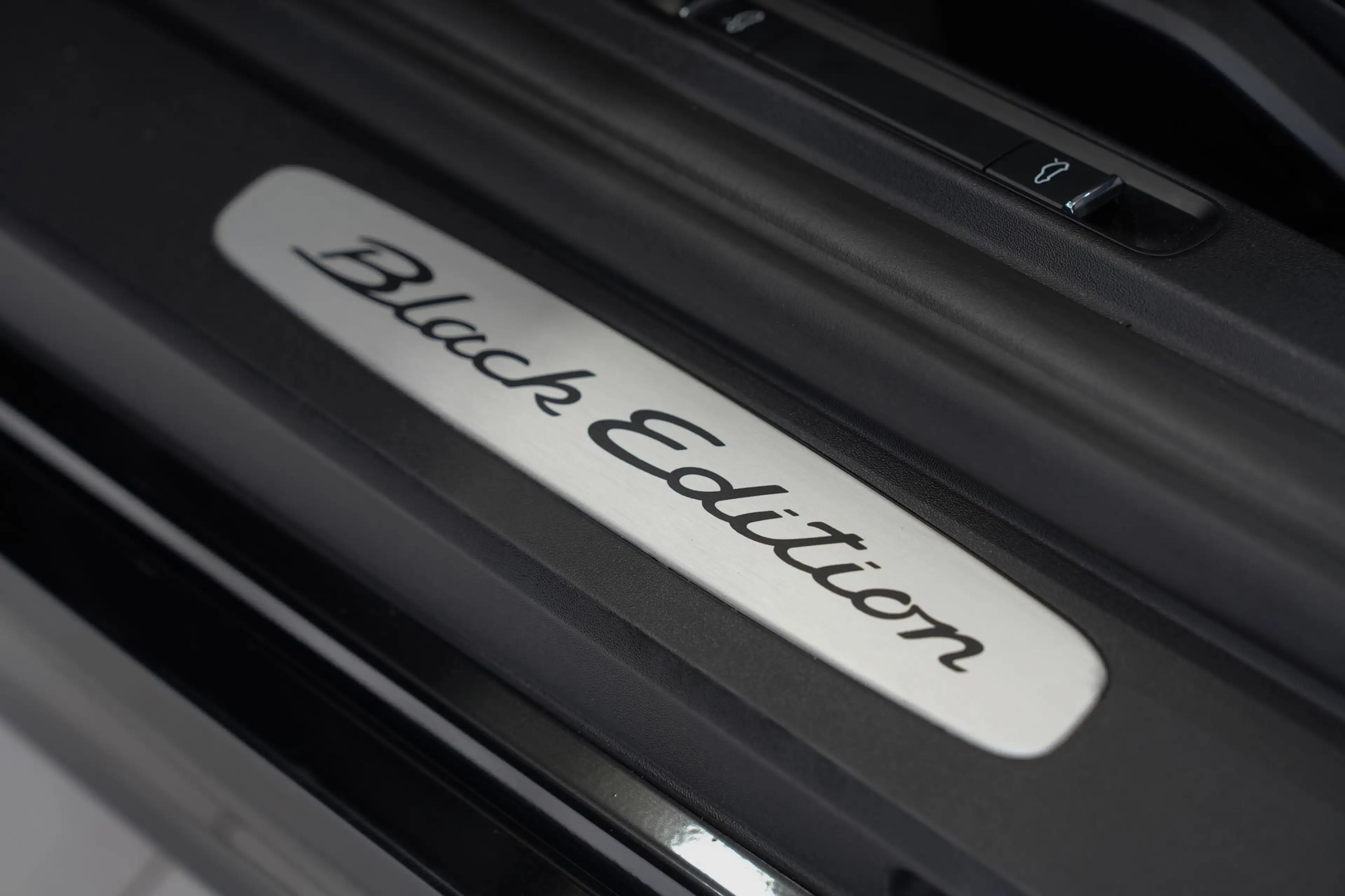 Porsche Boxster Black Edition*6-GANG*SOUND-PACKAGE+*PDLS — photo 9